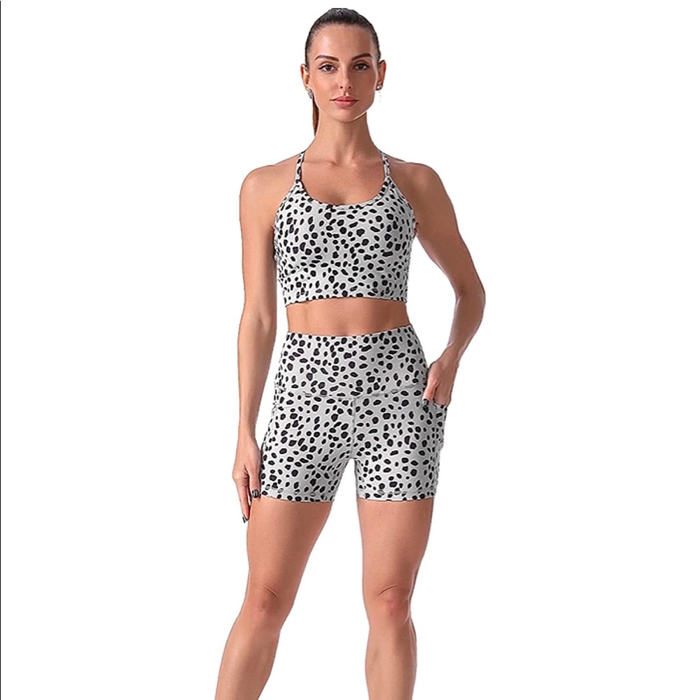 NWT SM Leopard 5" Biker Shorts